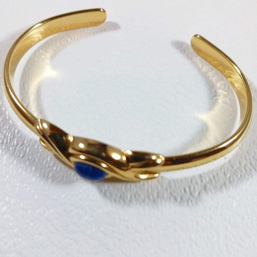 Vintage Gold Tone Blue Pedant Bracelets